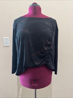 Carol Rose Black Long-Sleeve Top with Subtle Metallic Accents Geometric Design